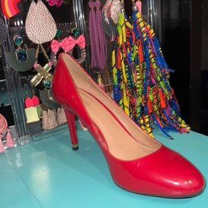 Red Michael Kors 👠 heels